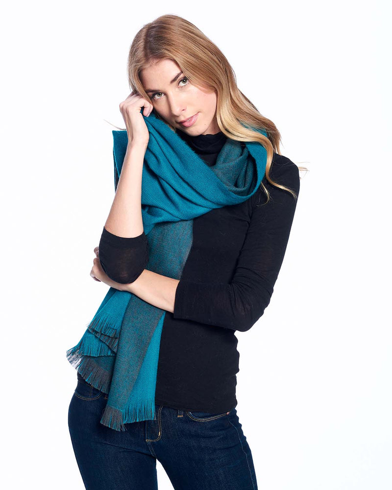 Turquesa Alpaca Reversible Wrap