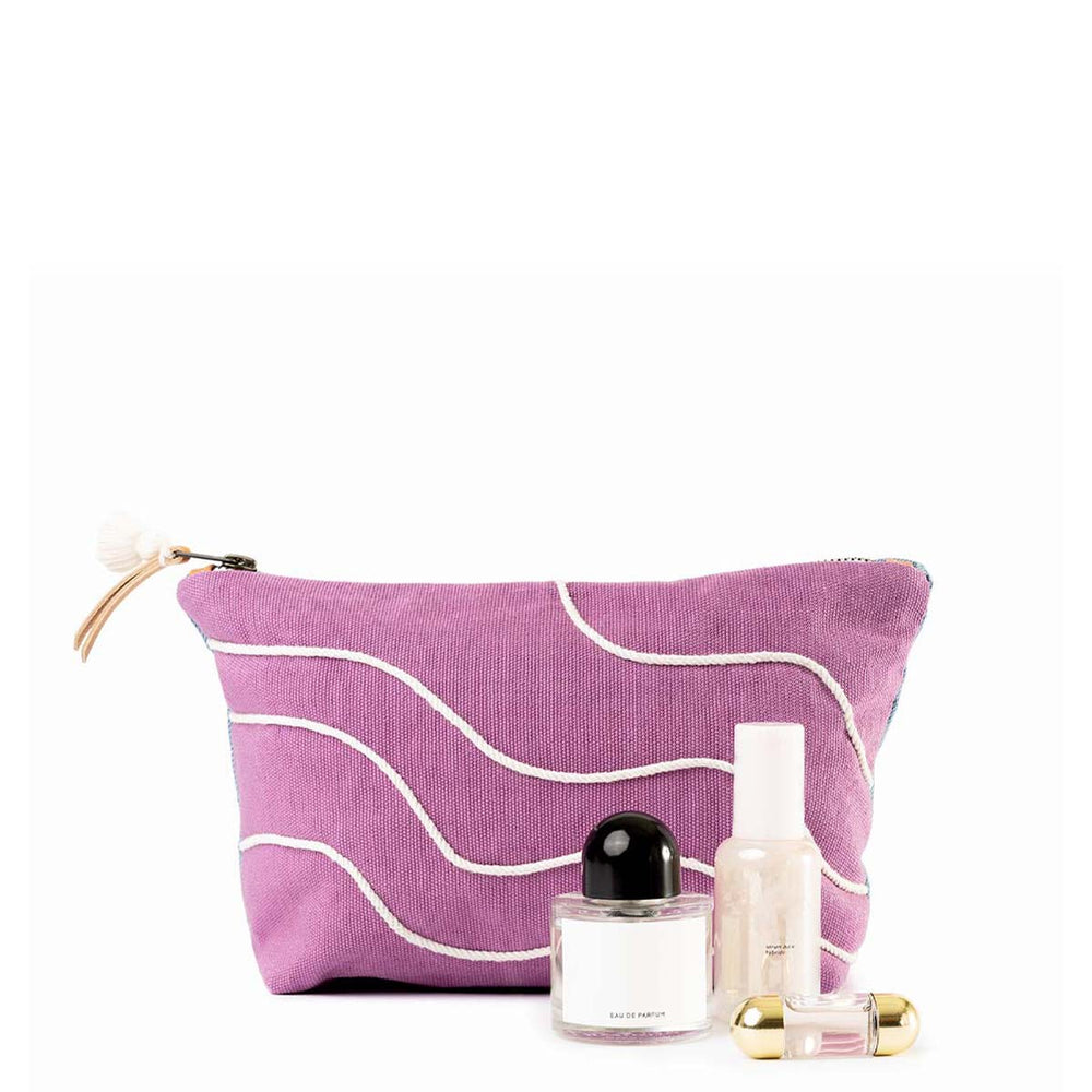 Cristina Pouch in Cosmic Waves