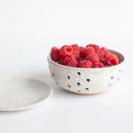 Berry Bowl + Saucer in White
