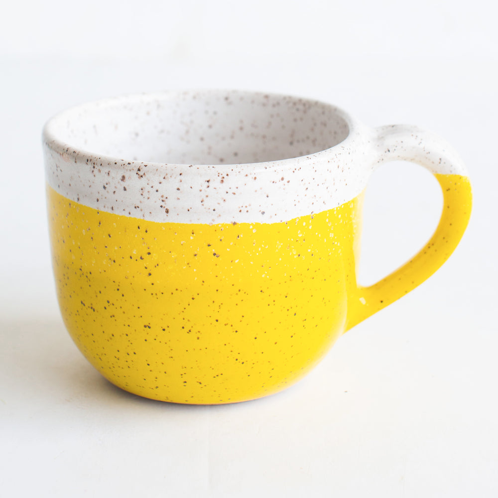 Jumbo Mug in Yellow